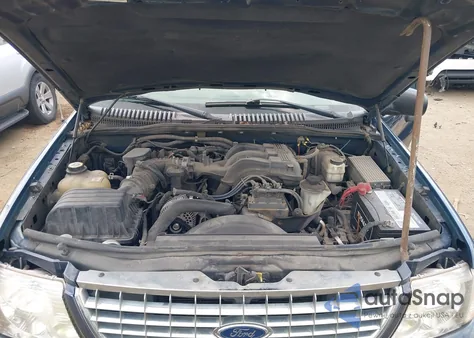 2005 Ford Explorer Xlt/Xlt Sport z USA, uszkodzony, nr VIN 1FMZU73K35UB96044